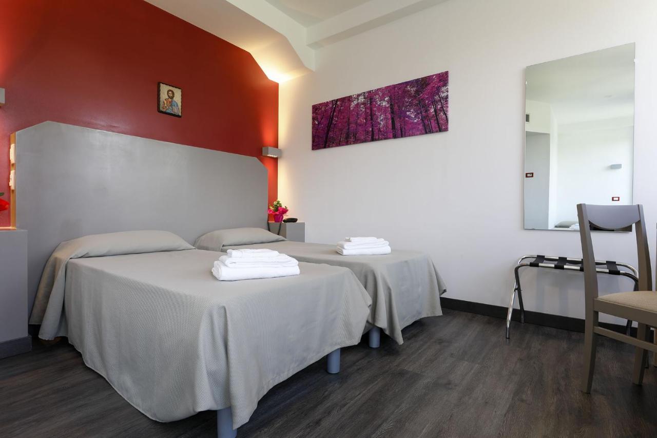 Casa Per Ferie San Juan De Avila Rome Extérieur photo