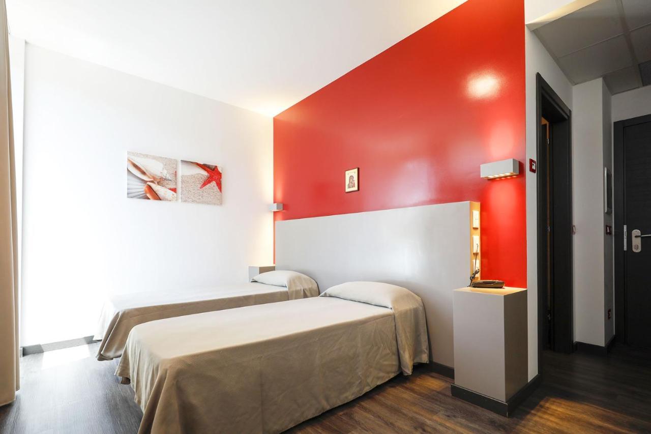 Casa Per Ferie San Juan De Avila Rome Extérieur photo